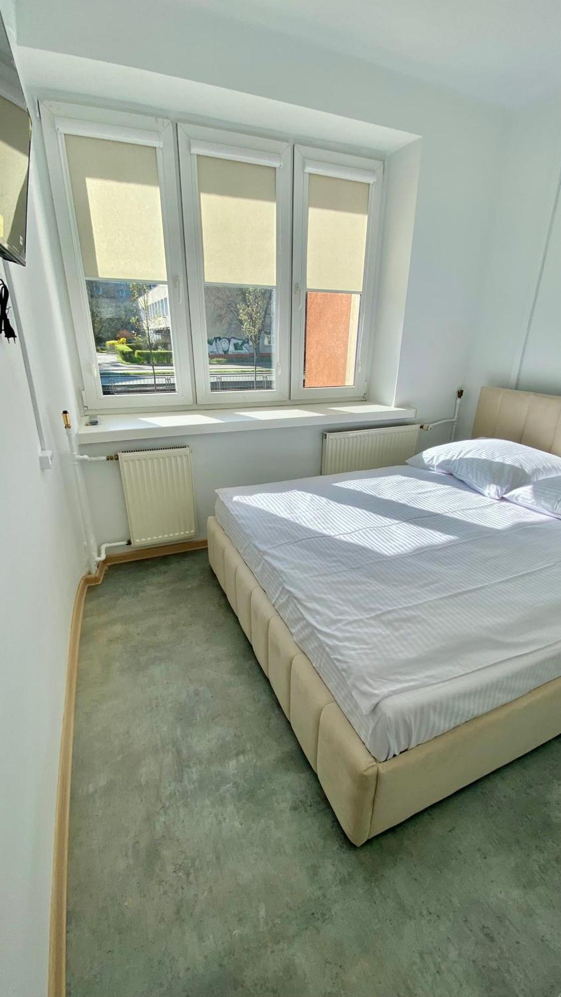 Hostel Harmonia Warsaw Ngoại thất bức ảnh