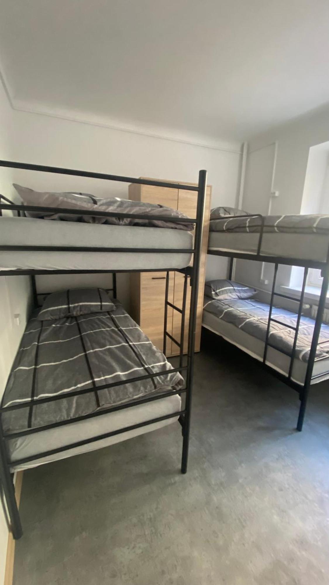 Hostel Harmonia Warsaw Ngoại thất bức ảnh