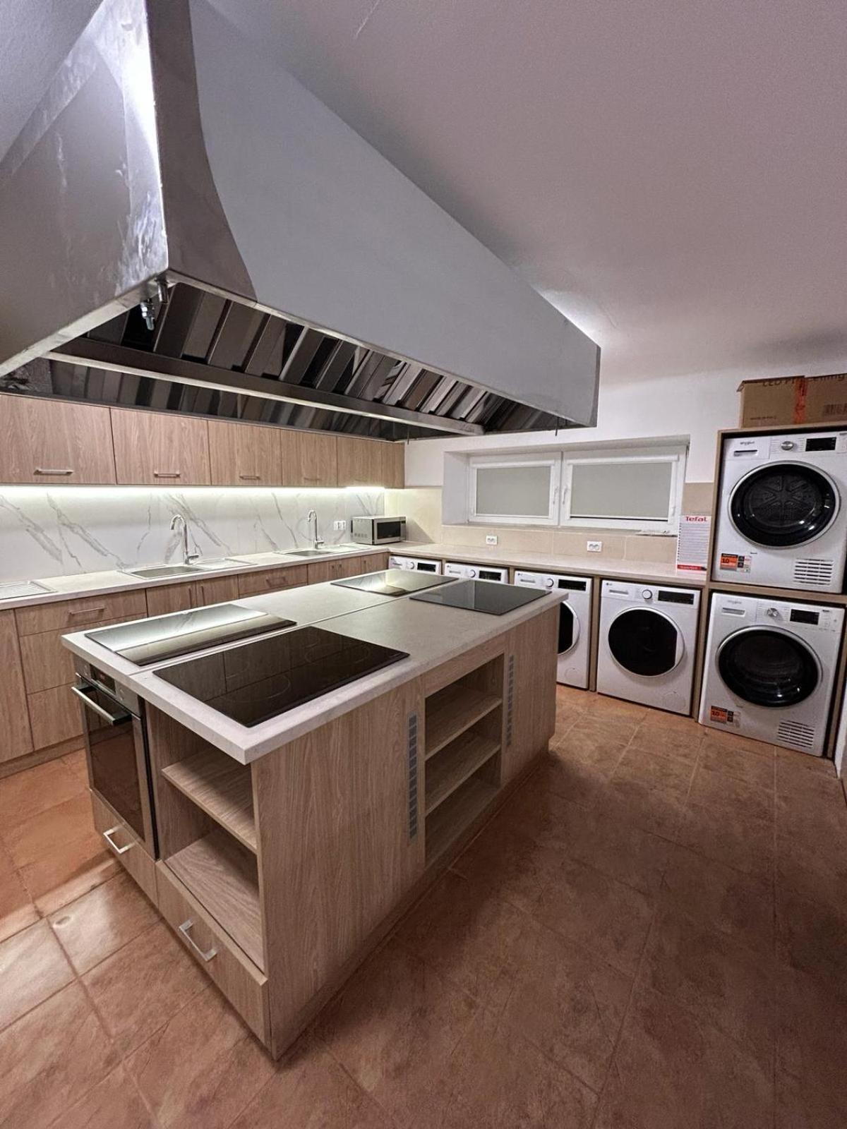 Hostel Harmonia Warsaw Ngoại thất bức ảnh
