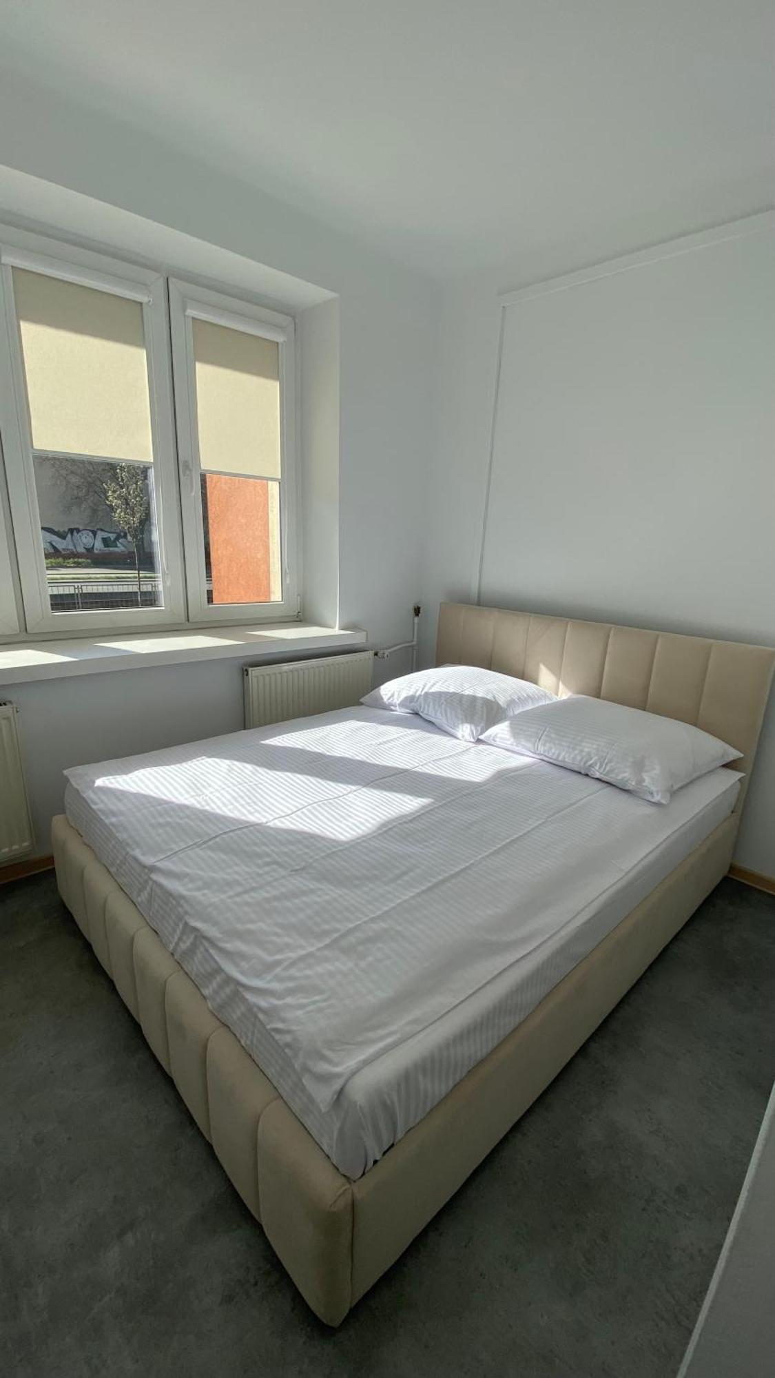 Hostel Harmonia Warsaw Ngoại thất bức ảnh
