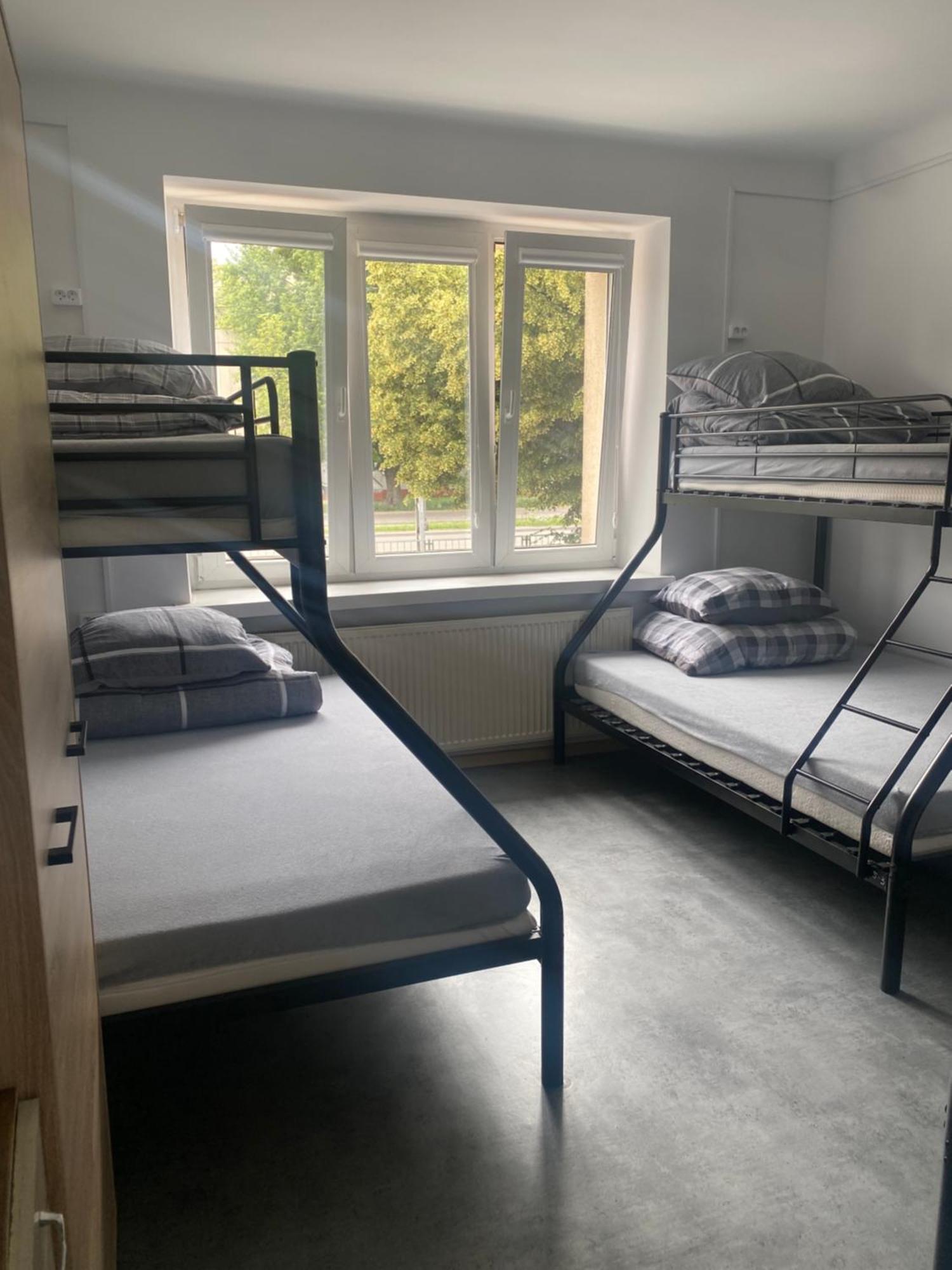 Hostel Harmonia Warsaw Ngoại thất bức ảnh